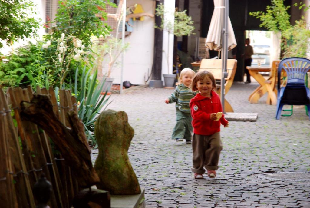 Rhein River Guesthouse - Direkt Am Rhein Leverkusen Luaran gambar