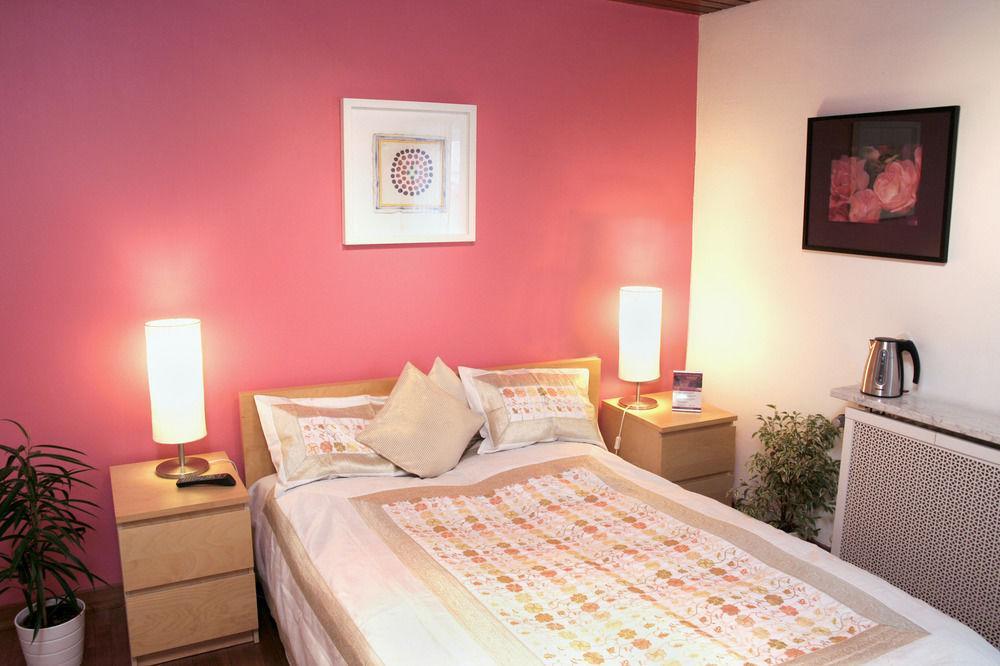 Rhein River Guesthouse - Direkt Am Rhein Leverkusen Luaran gambar