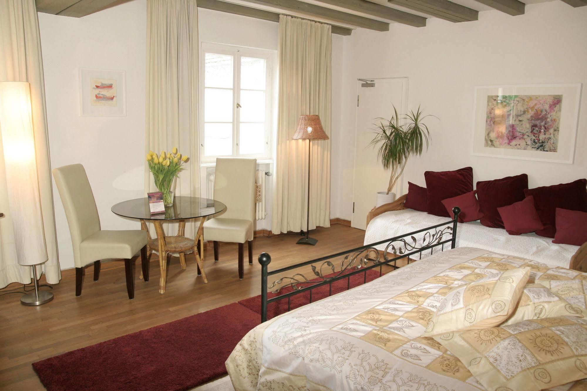 Rhein River Guesthouse - Direkt Am Rhein Leverkusen Luaran gambar